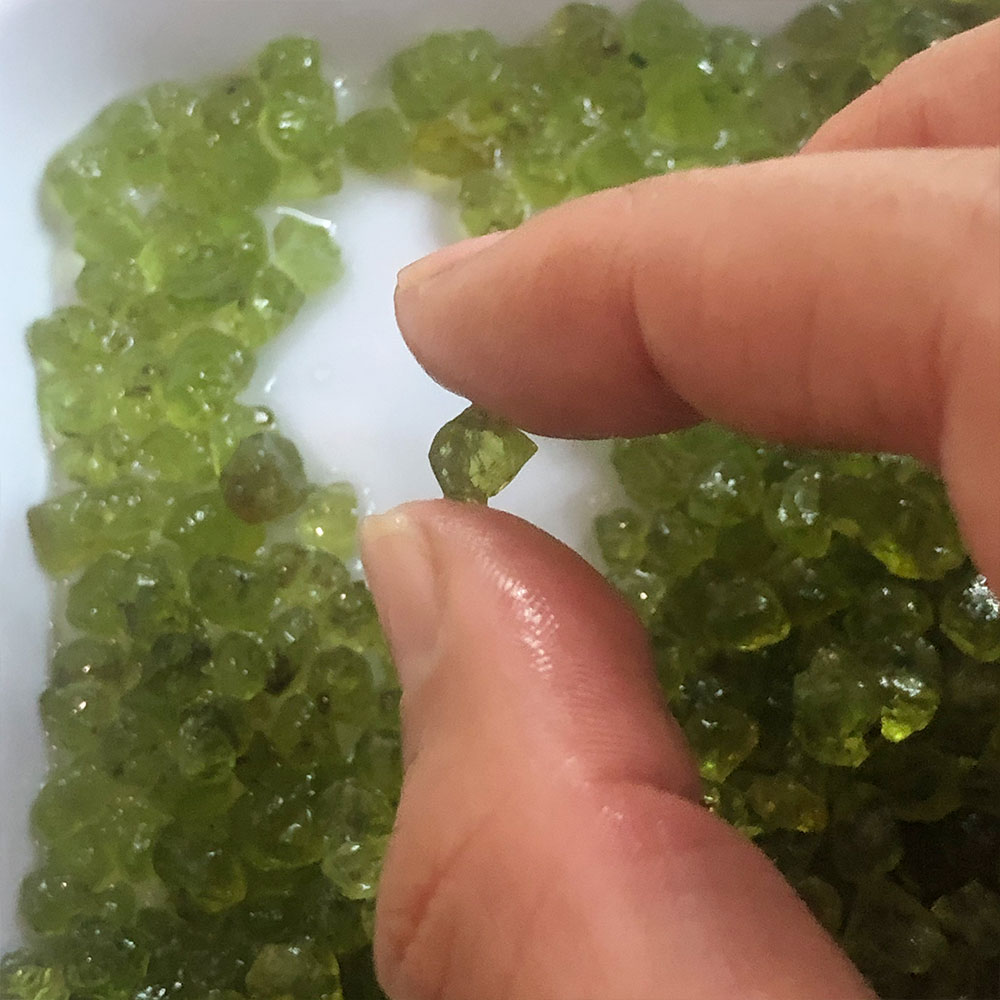 20g/Pack Natural Peridot Olivi - đánh giá và giá Healing Crystal Set