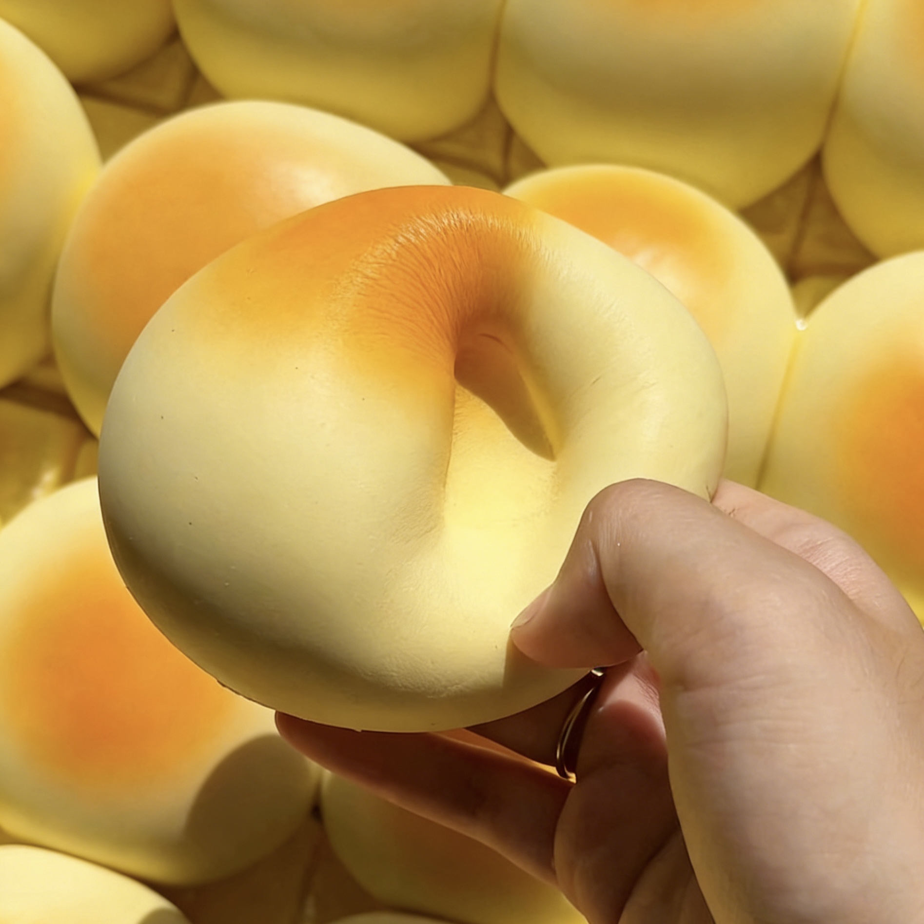 Simulation milk bread Squeeze  - đánh giá và giá Health Wellness Product